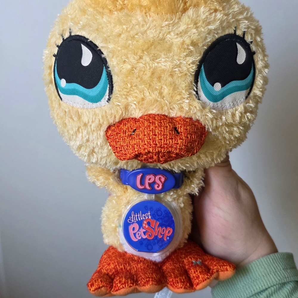 Littlest Pet Shop Plush Duck with Blue Eyes and Orange Accents